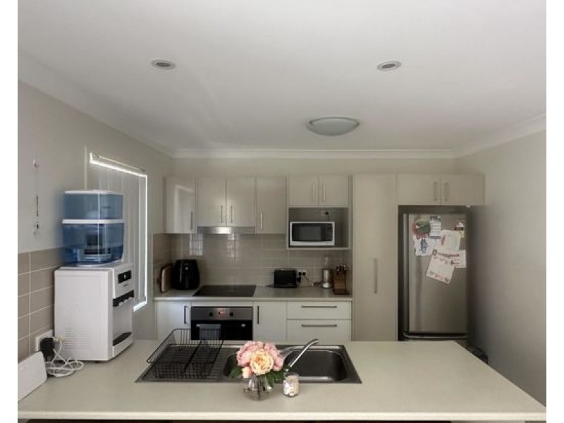 Unit 27/238 Young Rd, Narangba QLD 4504