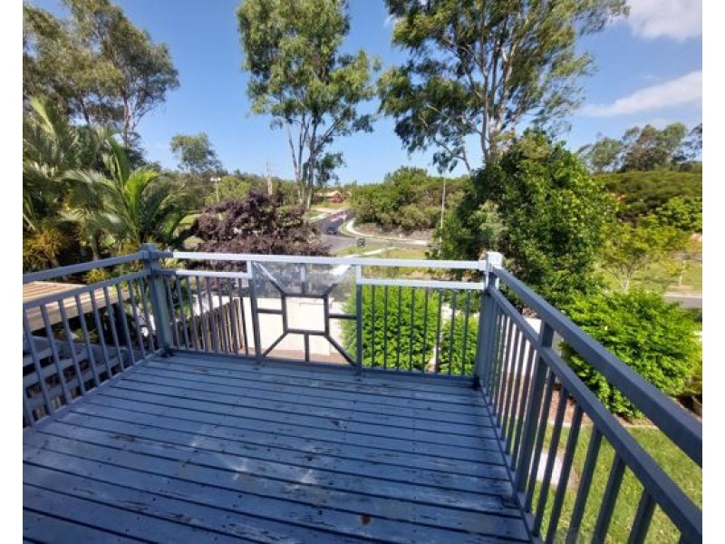 6/2 Studio Drive, Pacific Pines QLD 4211