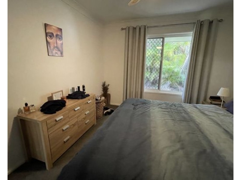 Unit 5 14 Kensington Pl, Birkdale QLD 4159
