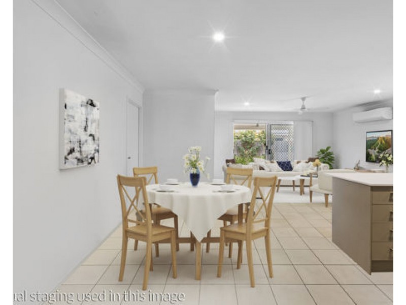 10 Kandra Close, Pallara QLD 4110