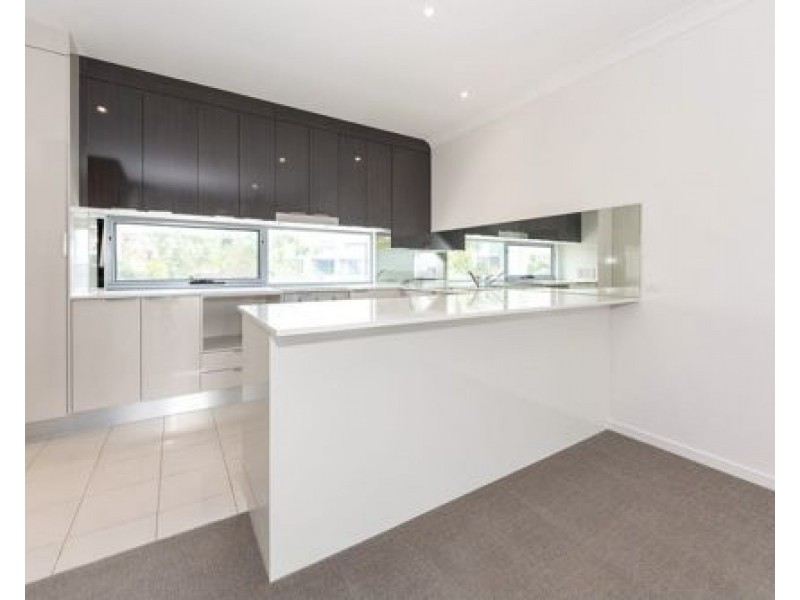 54/5074 Emerald Island Drive, Carrara QLD 4211