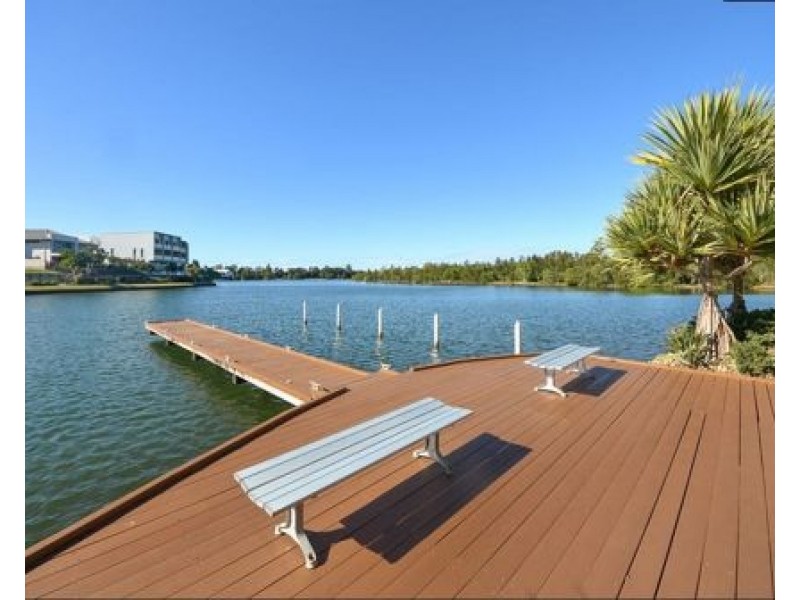 54/5074 Emerald Island Drive, Carrara QLD 4211