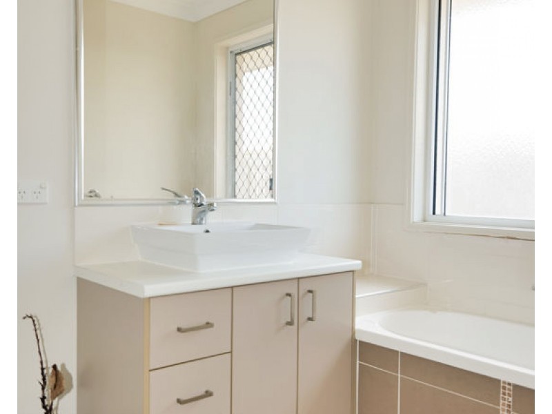 4 NIMBUS COURT, Coomera QLD 4209