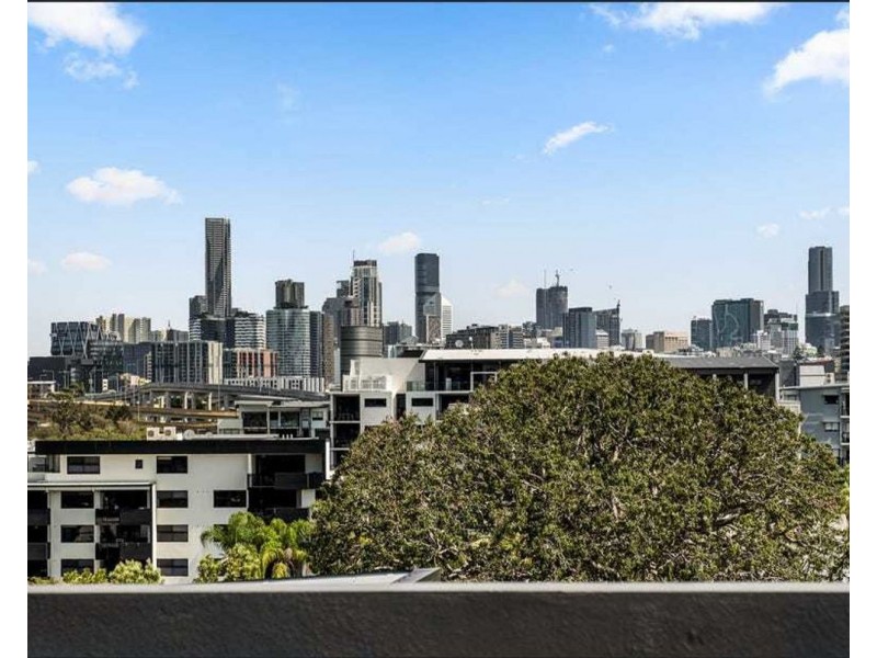 305 /28 Cartwright Street, Windsor QLD 4030