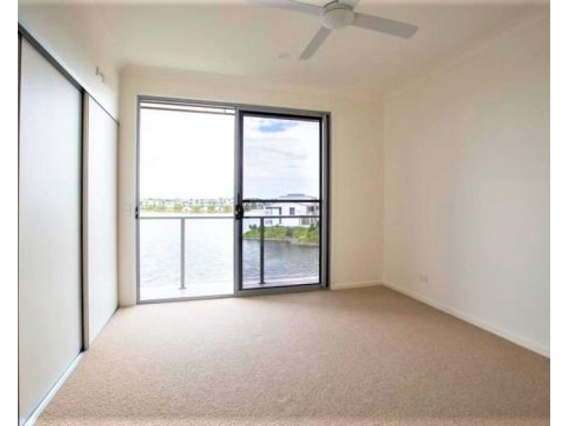 55/3028 The Boulevard, Carrara QLD 4211
