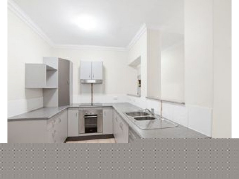 4 22-26 Clifton Road, Clifton Beach QLD 4879