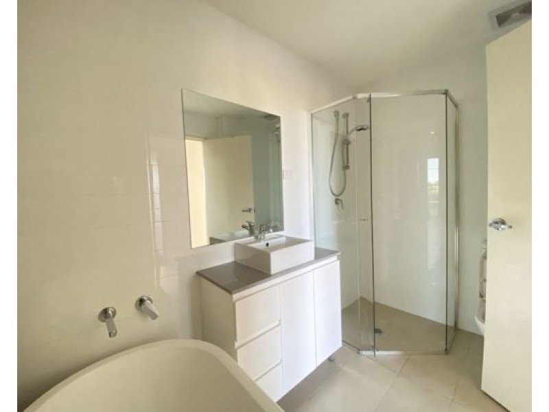 32/1 Greenhills St, Croydon NSW 2132