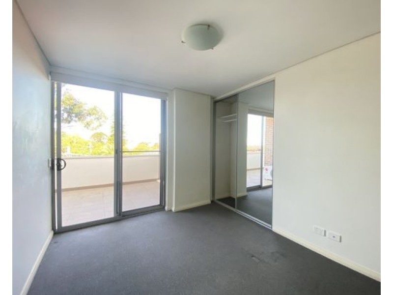 32/1 Greenhills St, Croydon NSW 2132