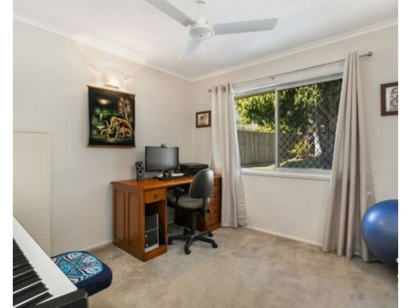 14 McCracken street, Wishart QLD 4122