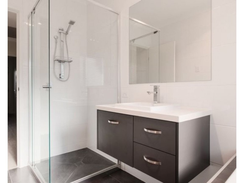 14 Belconnen Drive, Pimpama QLD 4209