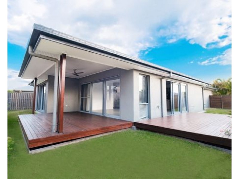 14 Belconnen Drive, Pimpama QLD 4209