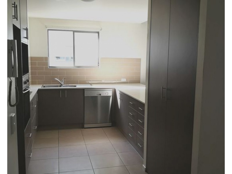 20/1 Acacia Court, Robina QLD 4226