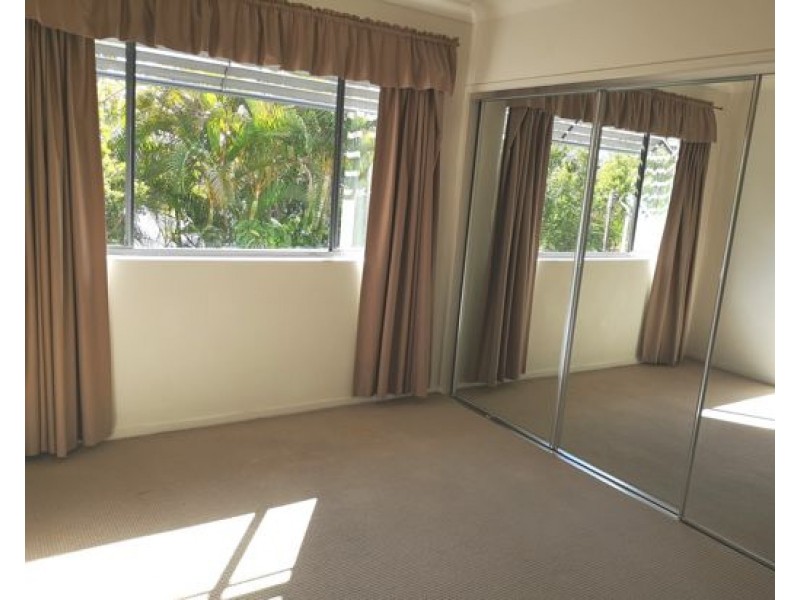 20/1 Acacia Court, Robina QLD 4226