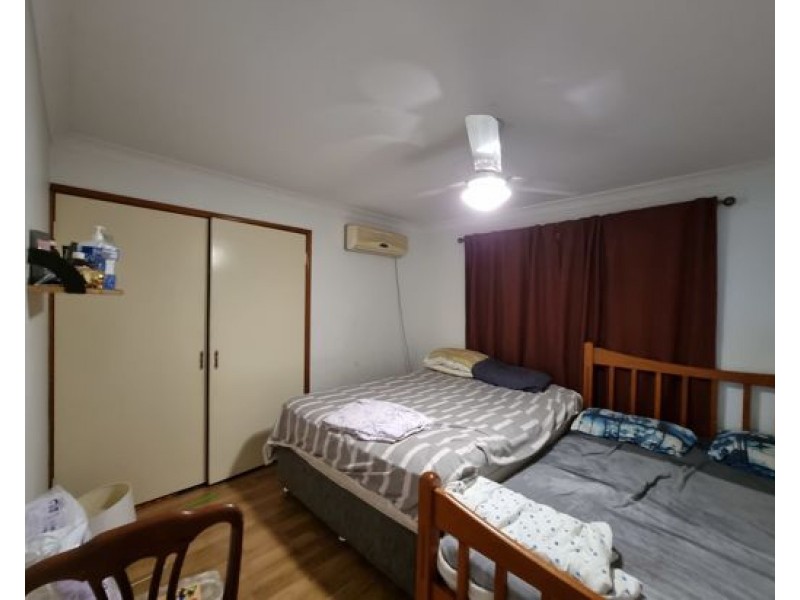 80 Estramina Street, Regents Park QLD 4118