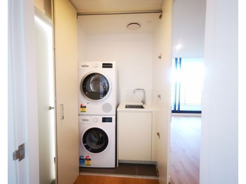 501/50 SYLVAN ROAD, Toowong QLD 4066