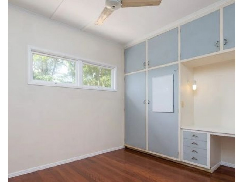 96 Ainsworth Street, Salisbury QLD 4107