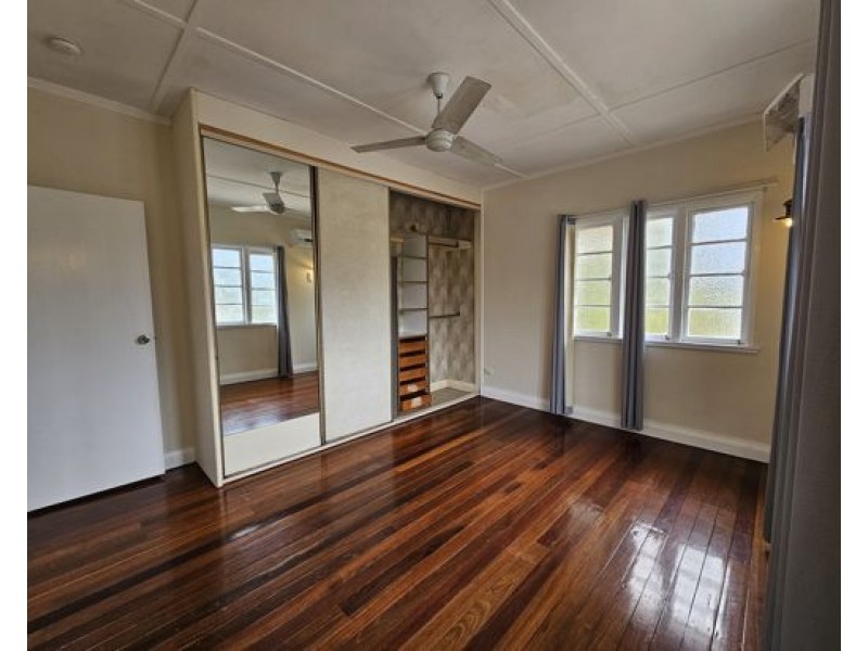 96 Ainsworth Street, Salisbury QLD 4107