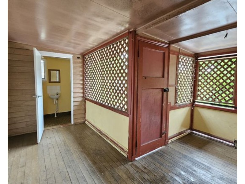 96 Ainsworth Street, Salisbury QLD 4107