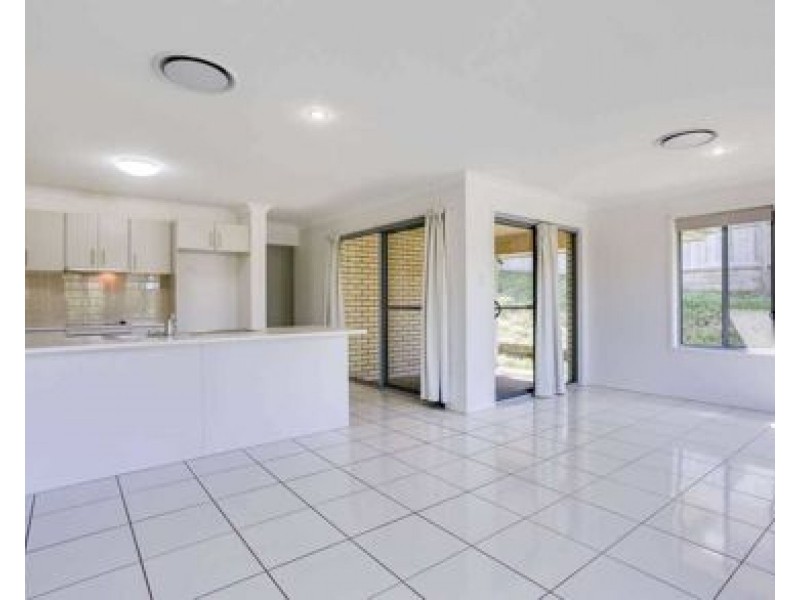 32 Zuleikha Drive, Underwood QLD 4119