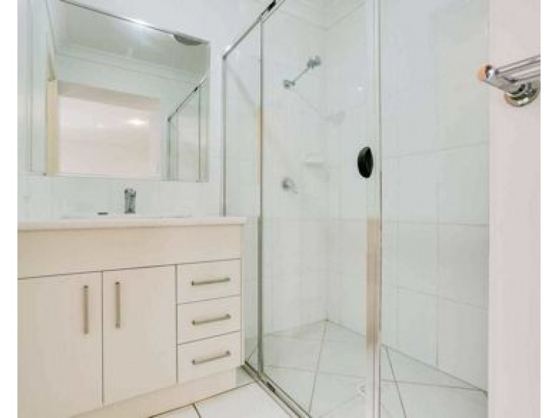 32 Zuleikha Drive, Underwood QLD 4119