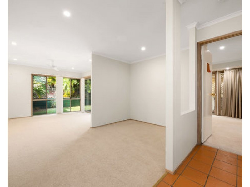 96 Passerine Drive, Rochedale South QLD 4123