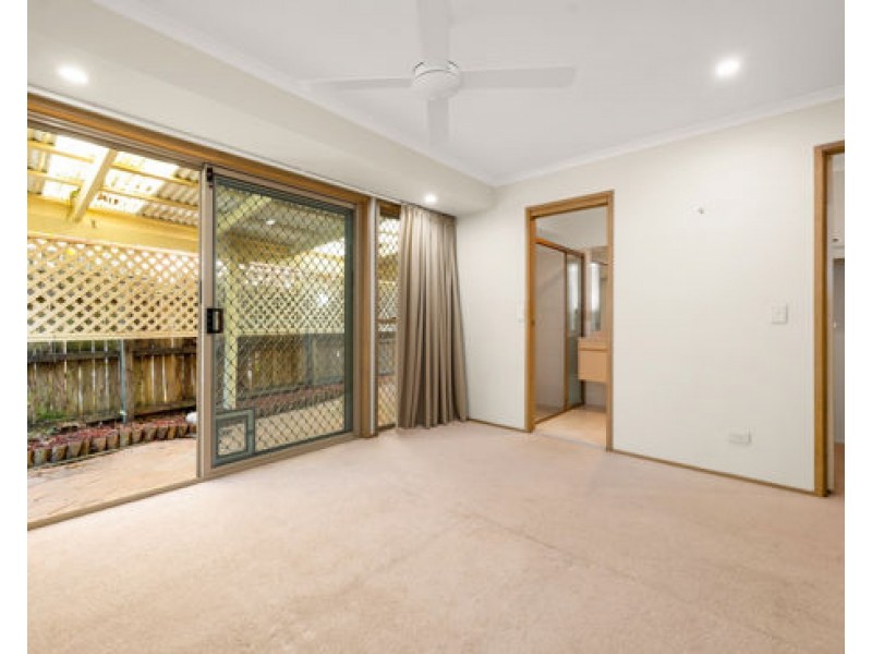 96 Passerine Drive, Rochedale South QLD 4123