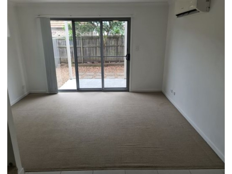 11/11 Thistledome Street, Morayfield QLD 4506