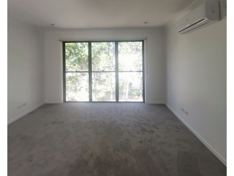 102 North Hill Drive Robina, Robina QLD 4226