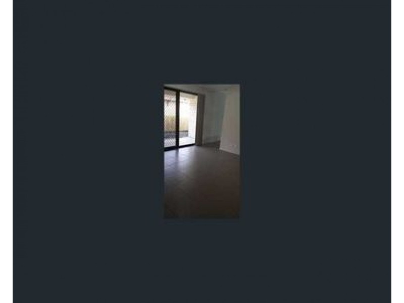 1 33 South Quarter Drive, Loganlea QLD 4131