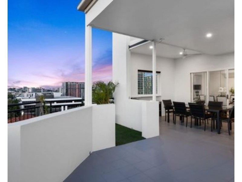 25/451 Gregory Terrace, Spring Hill QLD 4000