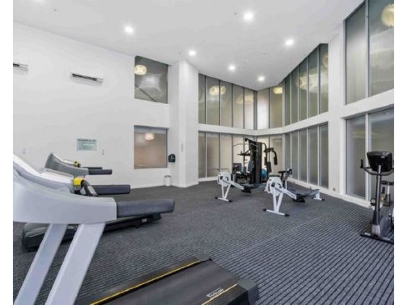 1706/2 Aqua Street, Southport QLD 4215