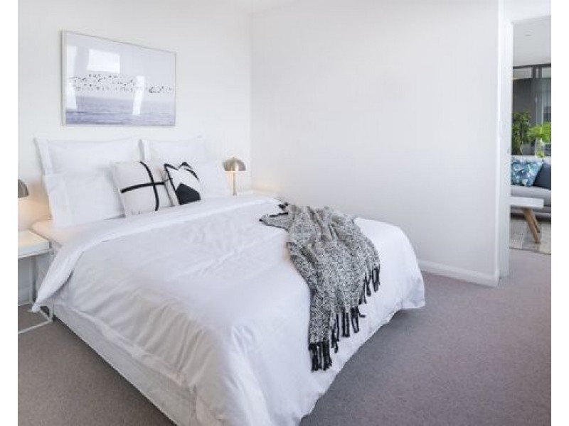 11707/300 Old Cleveland Road, Coorparoo QLD 4151