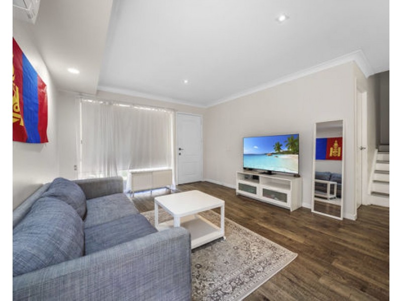 Unit9/1 Warbler Parade, Varsity Lakes QLD 4227