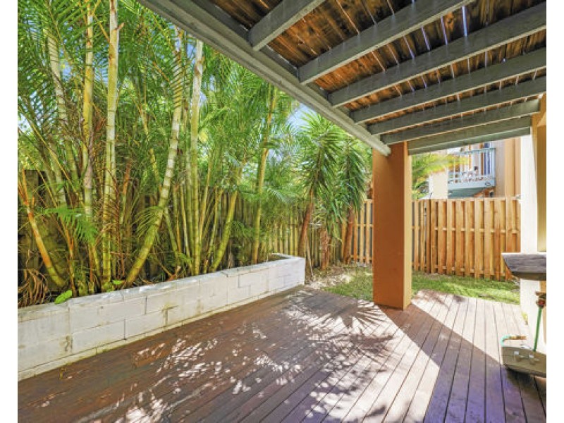 Unit9/1 Warbler Parade, Varsity Lakes QLD 4227