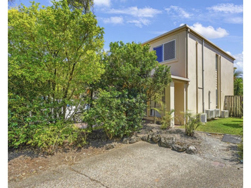 Unit9/1 Warbler Parade, Varsity Lakes QLD 4227