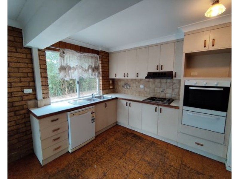 215 Andrew Road, Greenbank QLD 4124