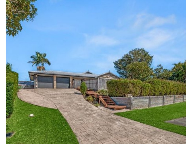 1 Galapagos Way, Pacific Pines QLD 4211