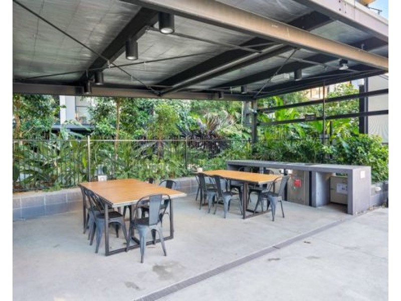 910/11 Carriage Street, Bowen Hills QLD 4006