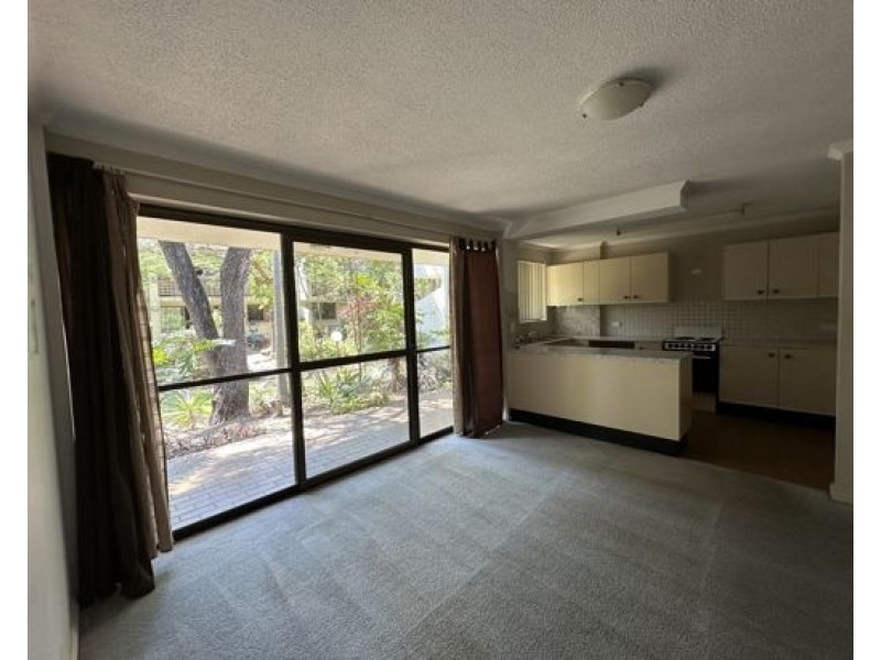 14/111 Markeri Street, Mermaid Waters QLD 4218