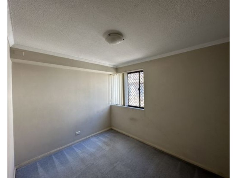 14/111 Markeri Street, Mermaid Waters QLD 4218