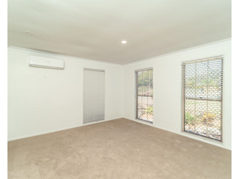 11 Federal Pl, Robina QLD 4226