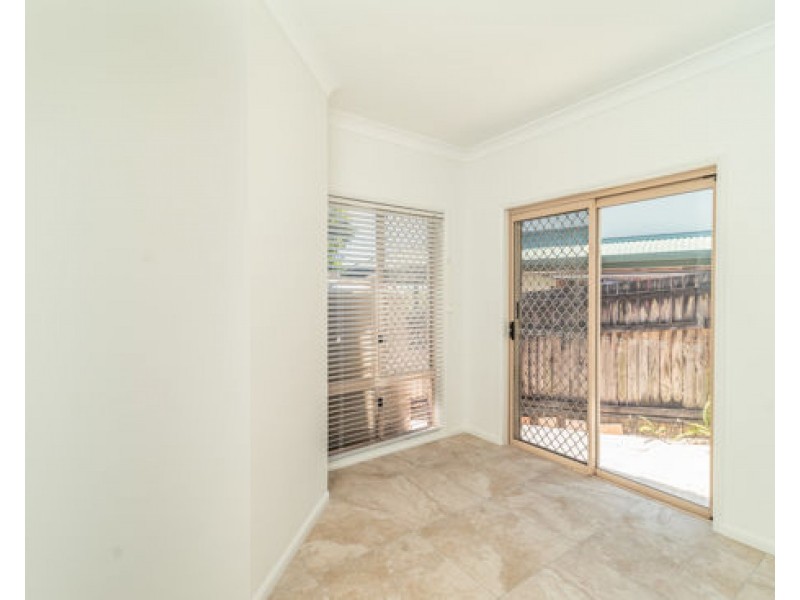 11 Federal Pl, Robina QLD 4226