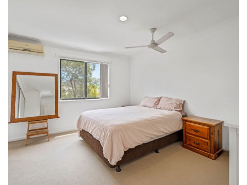 60/2-6 Ghilgai Road, Merrimac QLD 4226