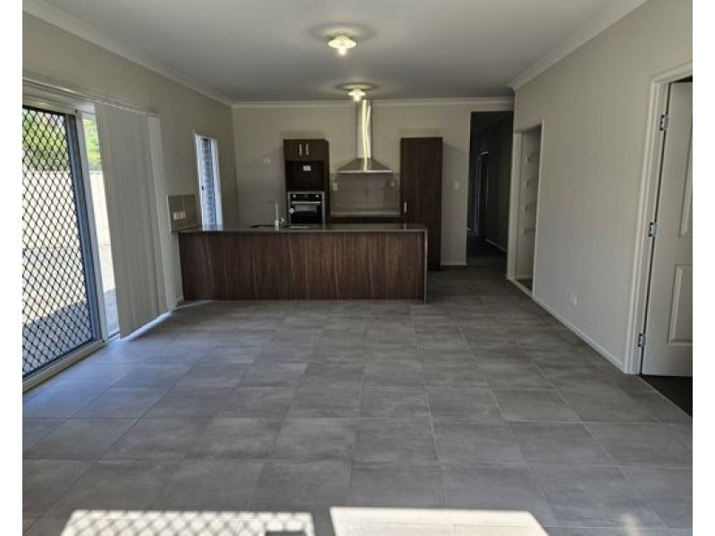 17A Blue Gum Drive, Marsden QLD 4132