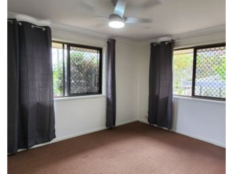 6 Claret Court, Kingston QLD 4114