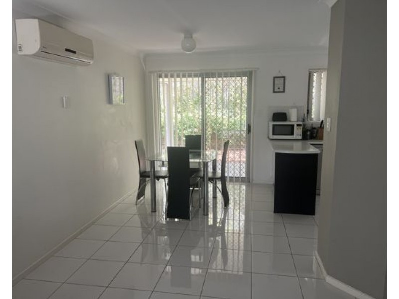 24/131 McAuley Parade, Pacific Pines QLD 4211
