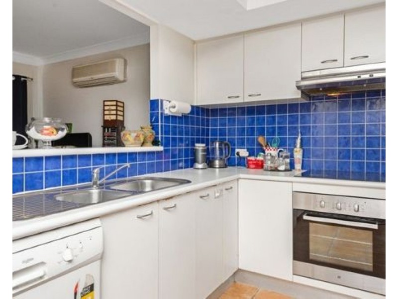 17/31 Archipelago Street, Pacific Pines QLD 4211