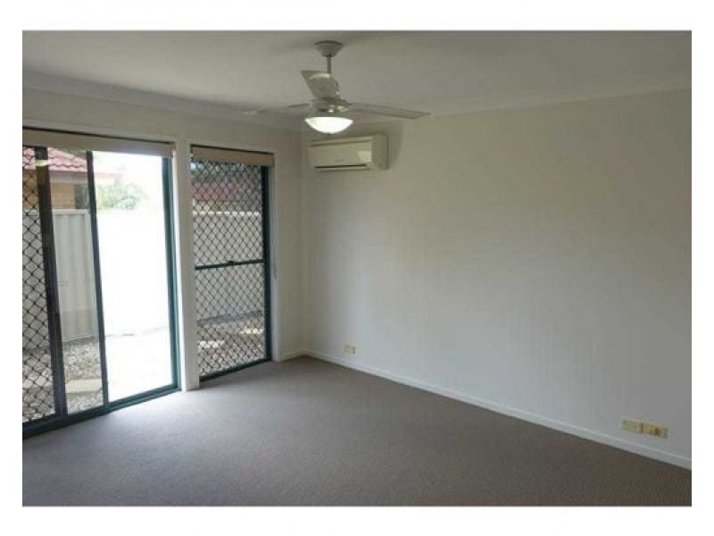 1 Hampshire Court, Calamvale QLD 4116