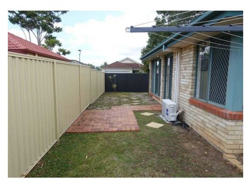 1 Hampshire Court, Calamvale QLD 4116
