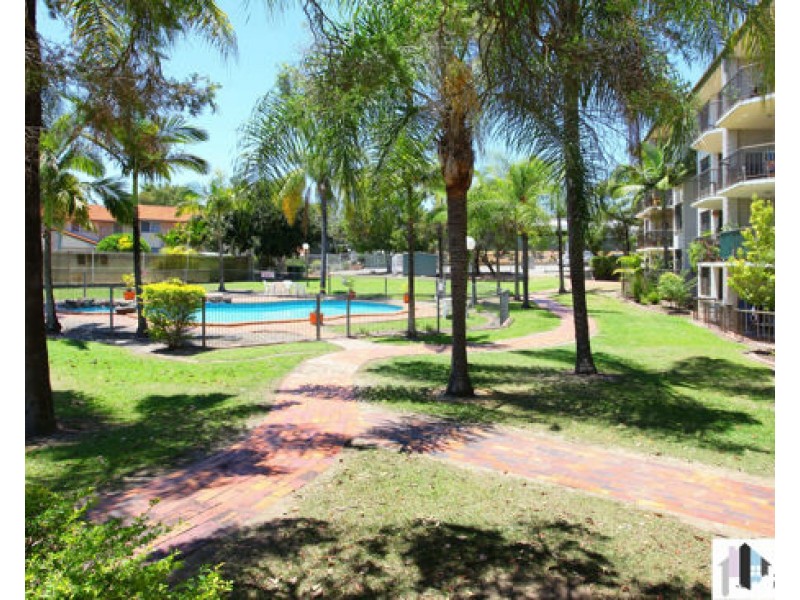 29/40 Murev way, Carrara QLD 4211